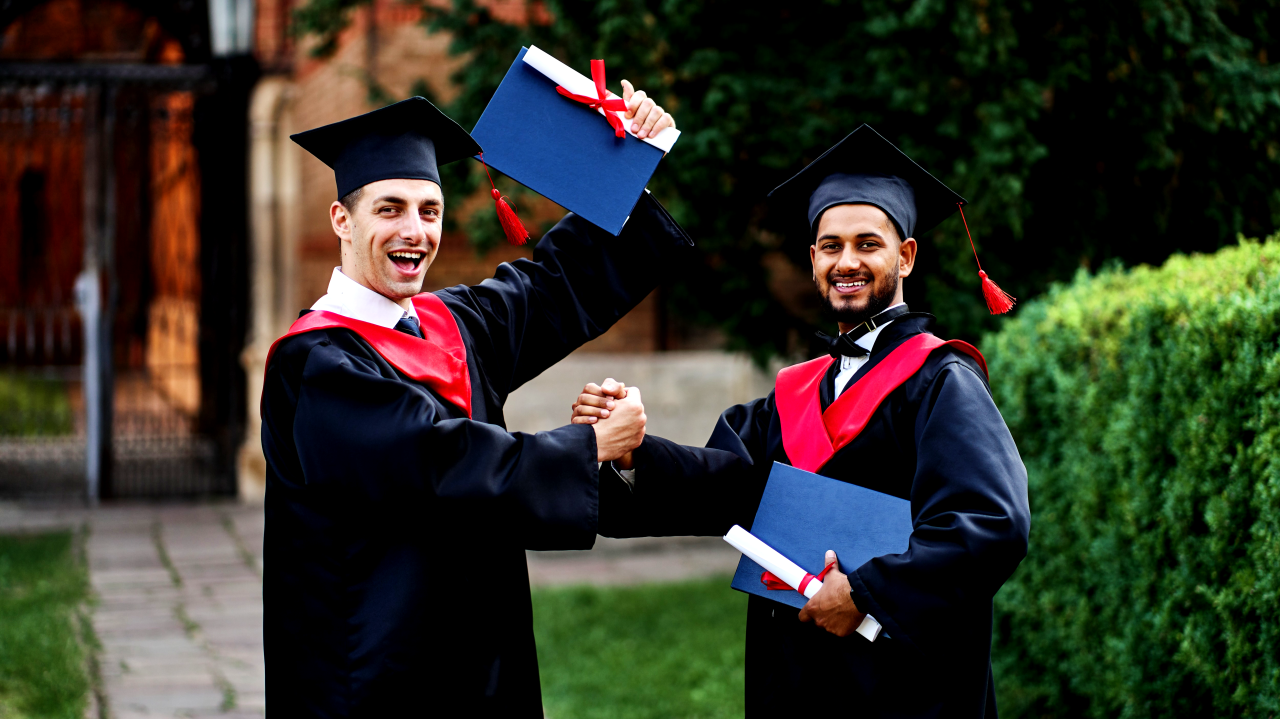 Fully Funded Scholarships in the USA for Pakistani Students